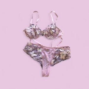 Forever 21 mesh butterfly cheeky bra and panties set size M
